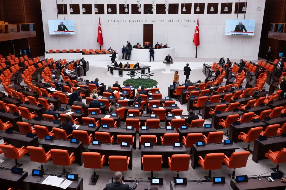 TBMM Gündeminde Bu Hafta Neler Var? 2 Milyar TL'lik Borç Silinecek Mi?