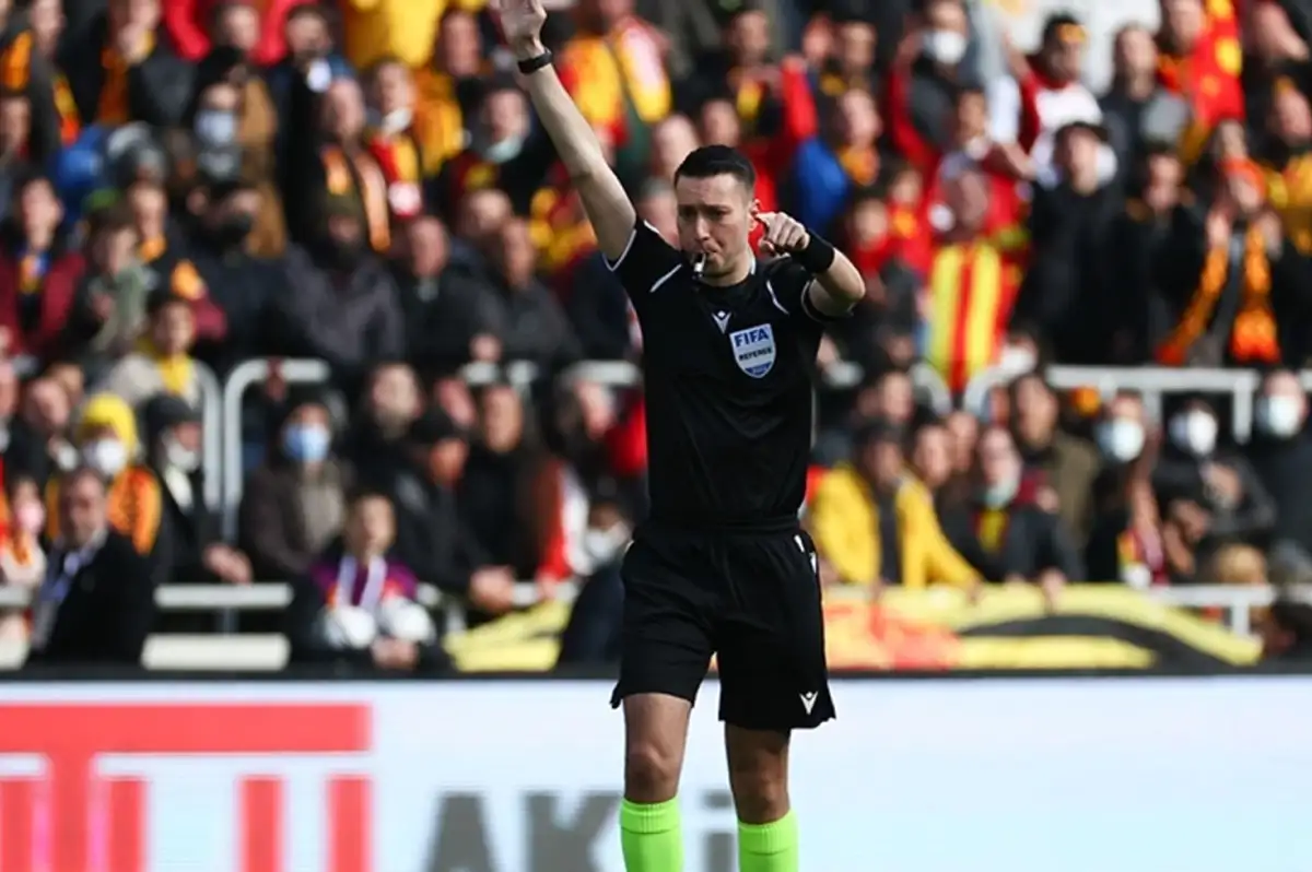UEFA'dan Zorbay Küçük'e Görev
