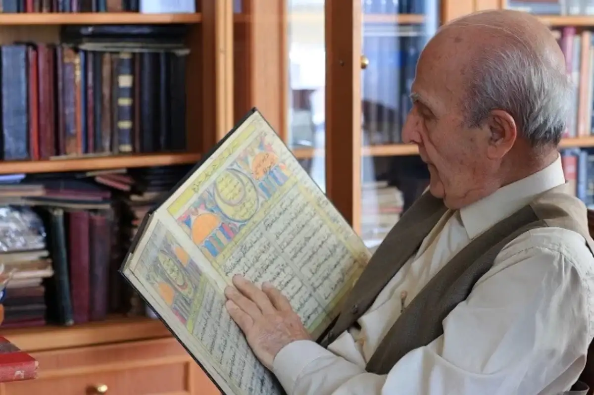 Ünlü Tarihçi Necdet Sakaoğlu Hayatını Kaybetti