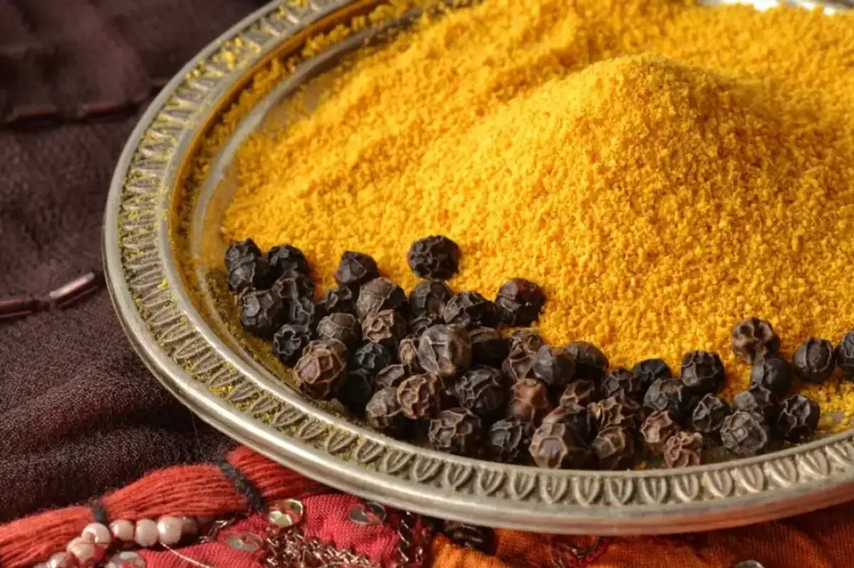 Zerdeçal ve Karabiber Neden Birlikte Kullanılmalı? İşte Sebebi