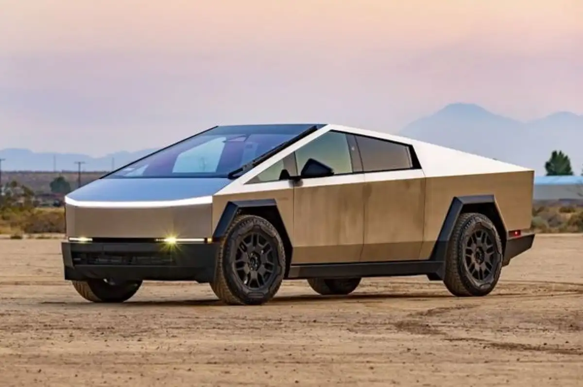 Tesla, Cybertruck Bataryalarını Gizlice Geri Çağırıyor
