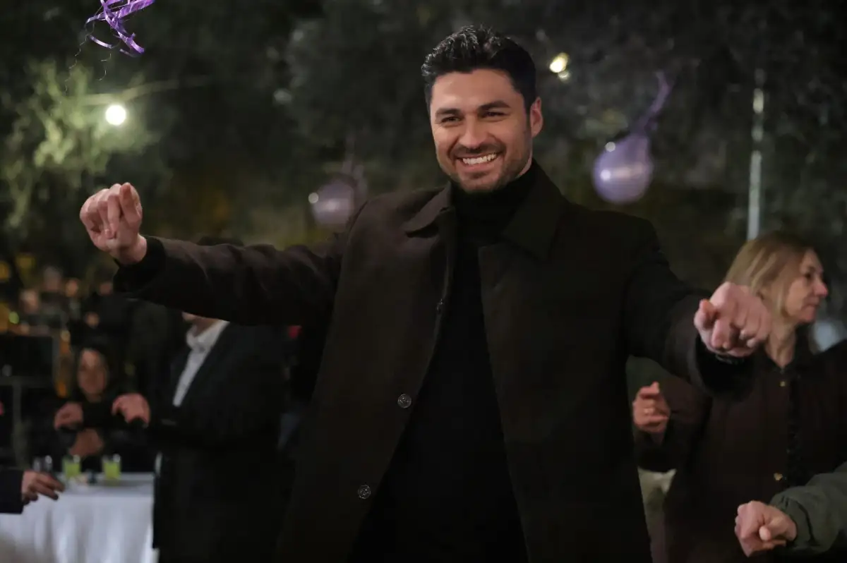 Zembilli Dizisinden Ferdi Tayfur'un Anısına Büyük Jest