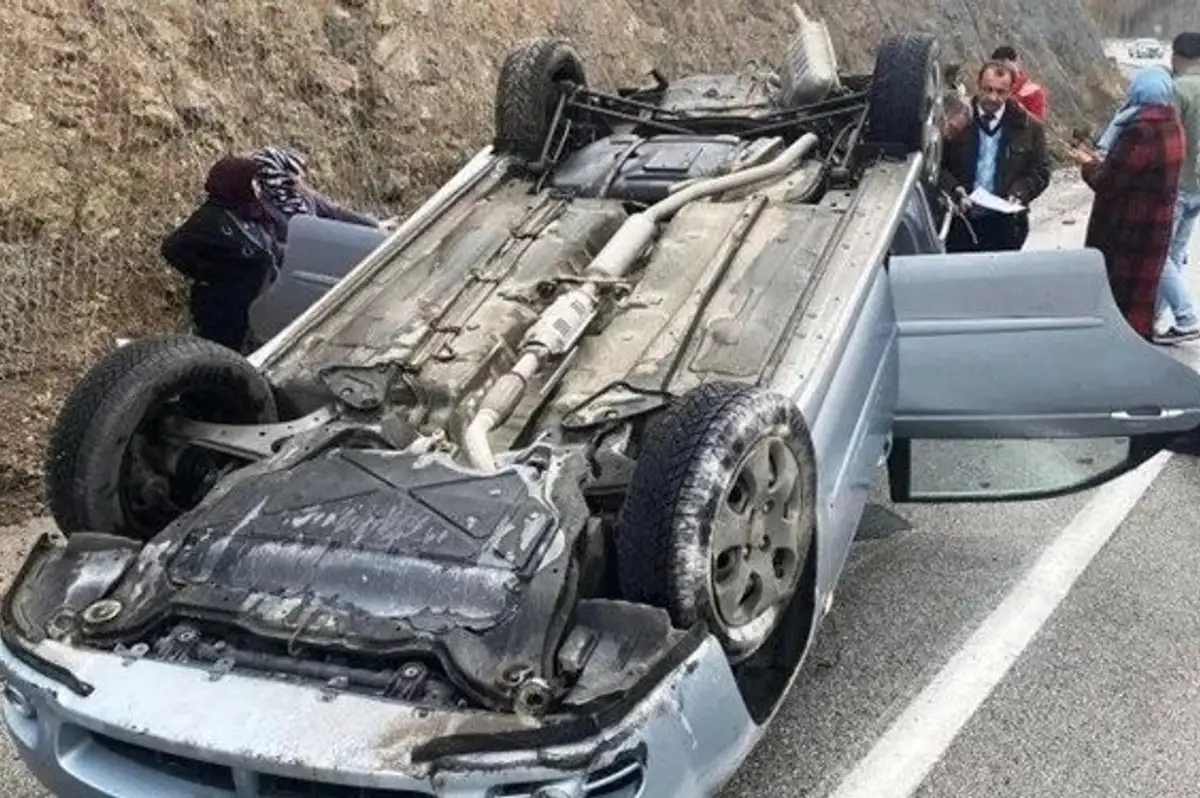 Hakemleri Taşıyan Otobüs Devrildi!