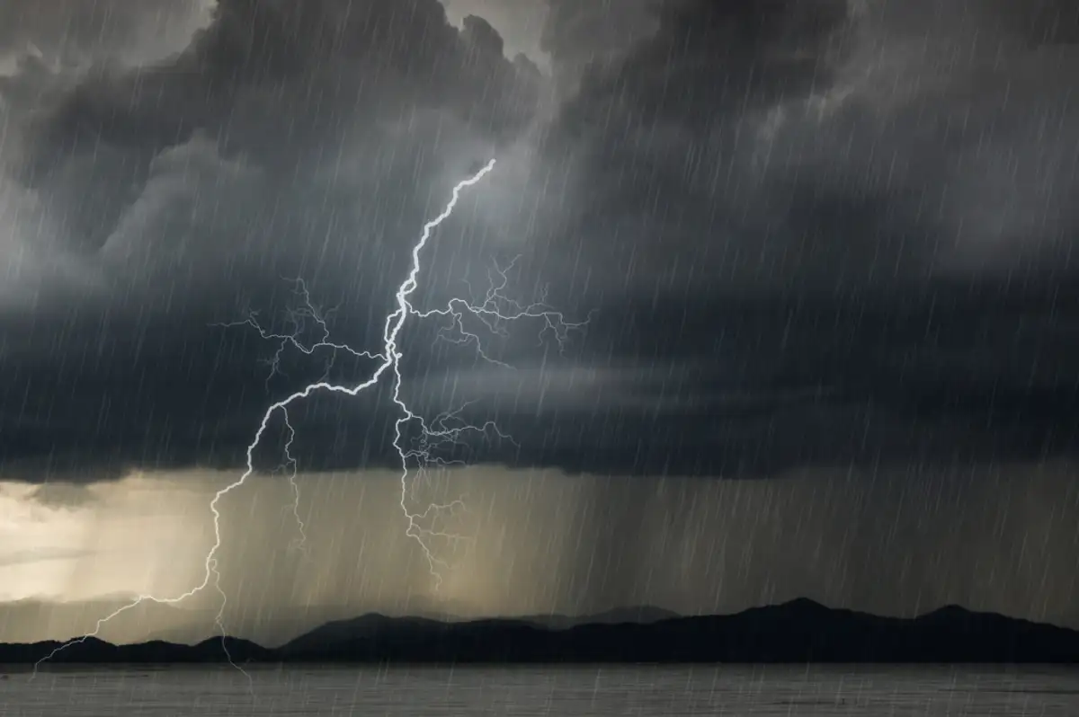 Meteoroloji Haritayı Güncelledi: İstanbul'a İlk Kar O Tarihte Düşecek