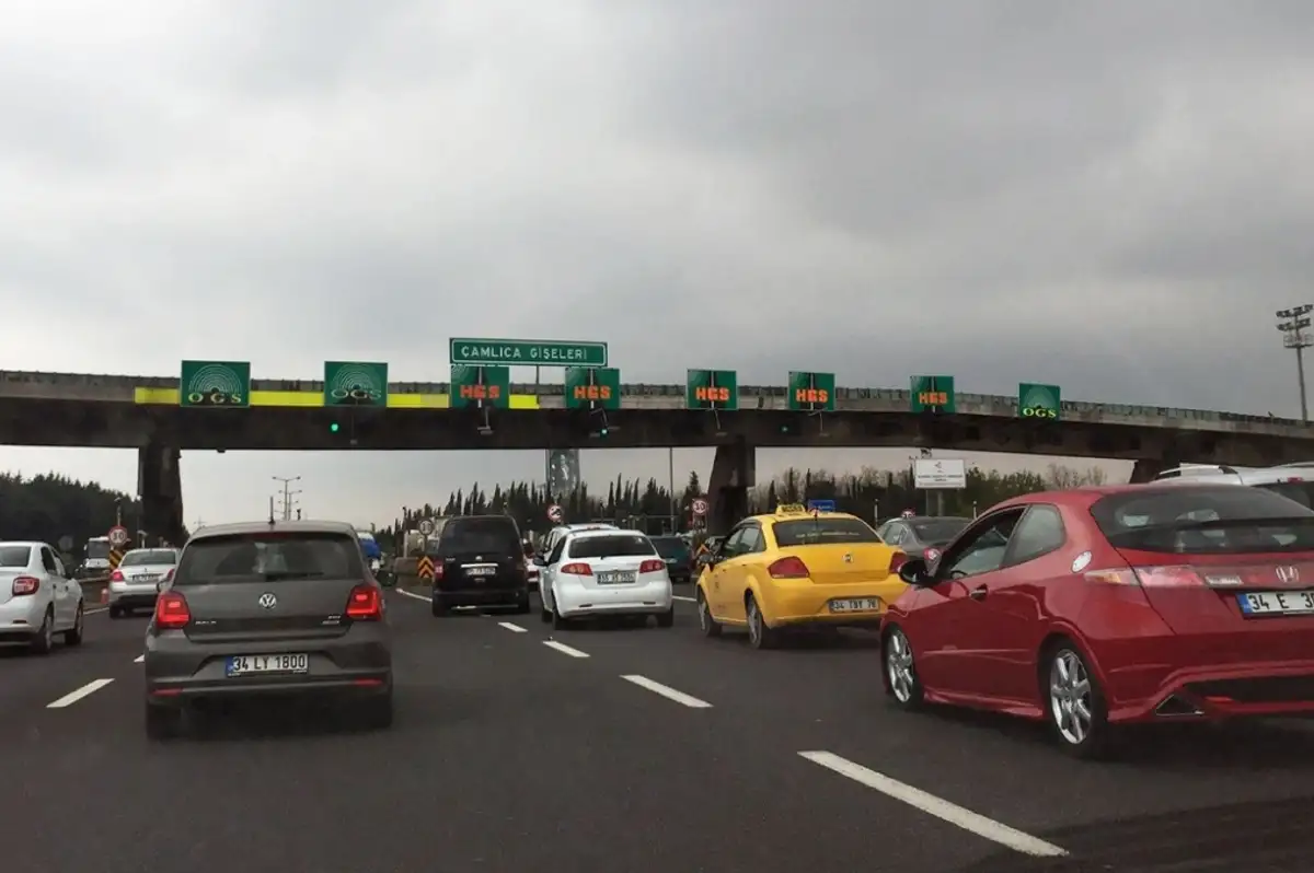 Otoyol ve Köprü Geçiş Ücretlerine Yeni Zam Yolda