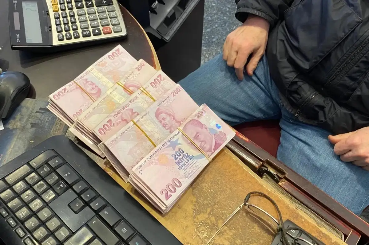 Bankanın Verdiği Fazla Parayı İade Etti!