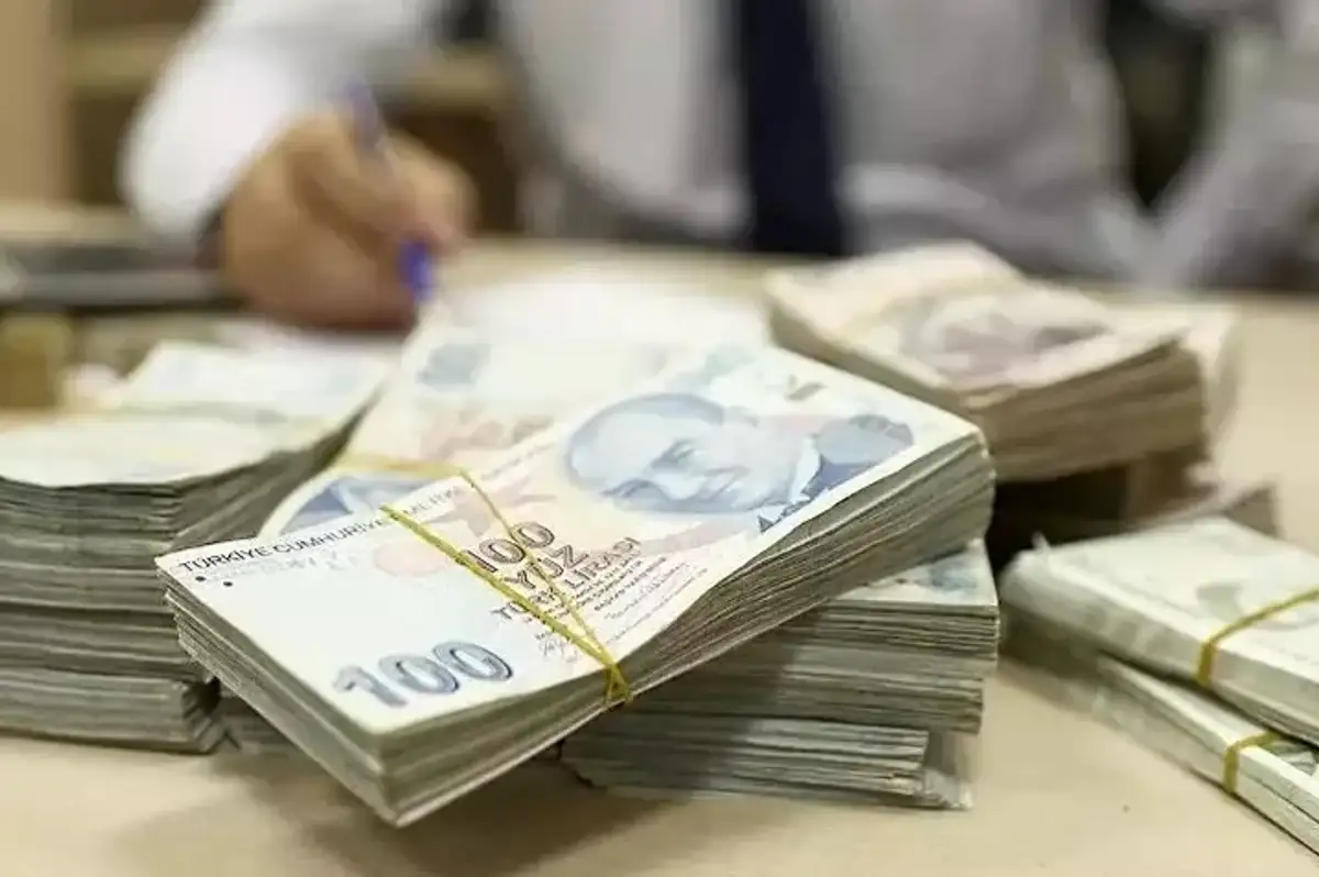 Yaşlı ve Engelli Aylıkları Hesaplara Yatırıldı