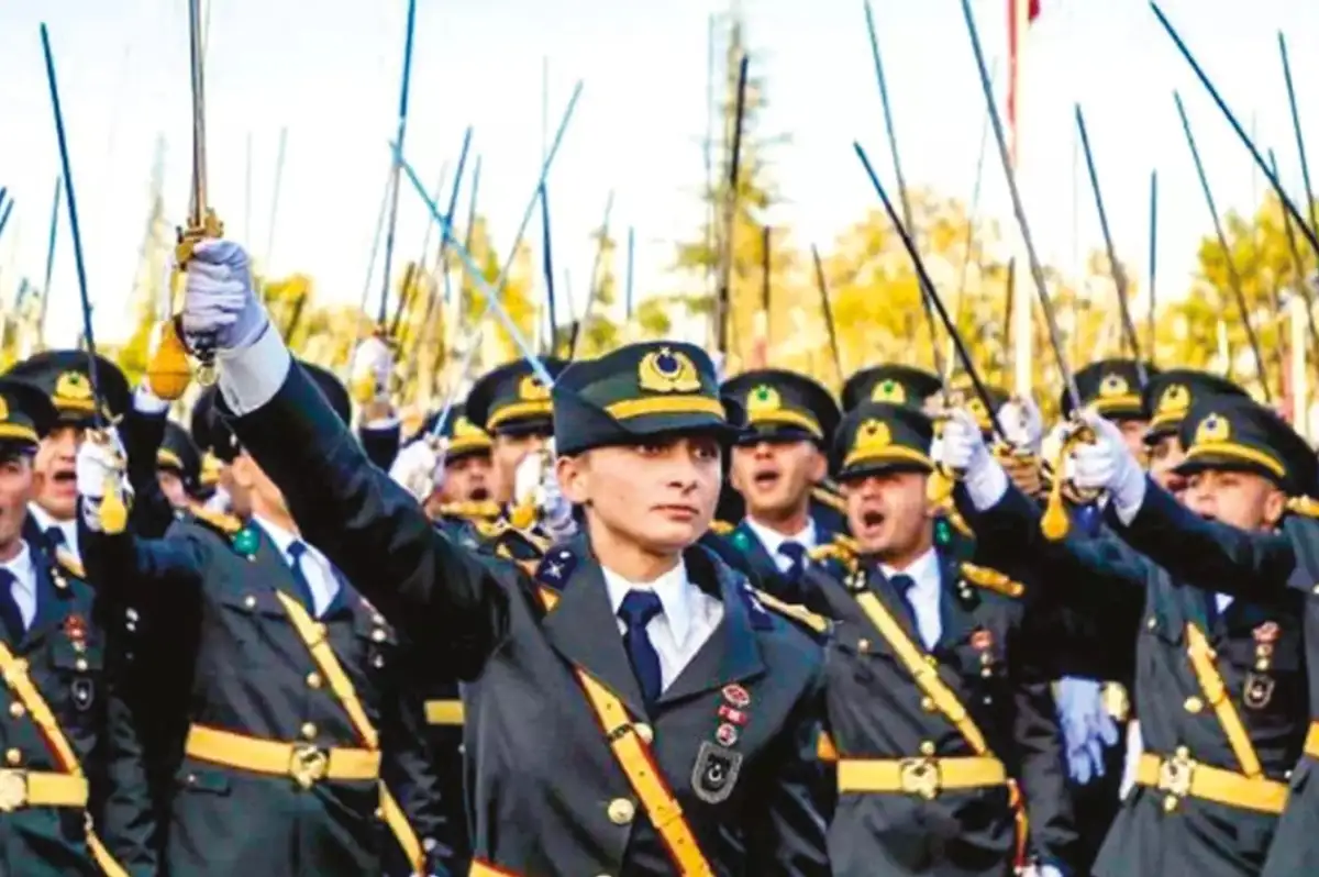 Kılıçlı Yemin Töreni Soruşturması: Teğmenler için Karar Günü Geldi