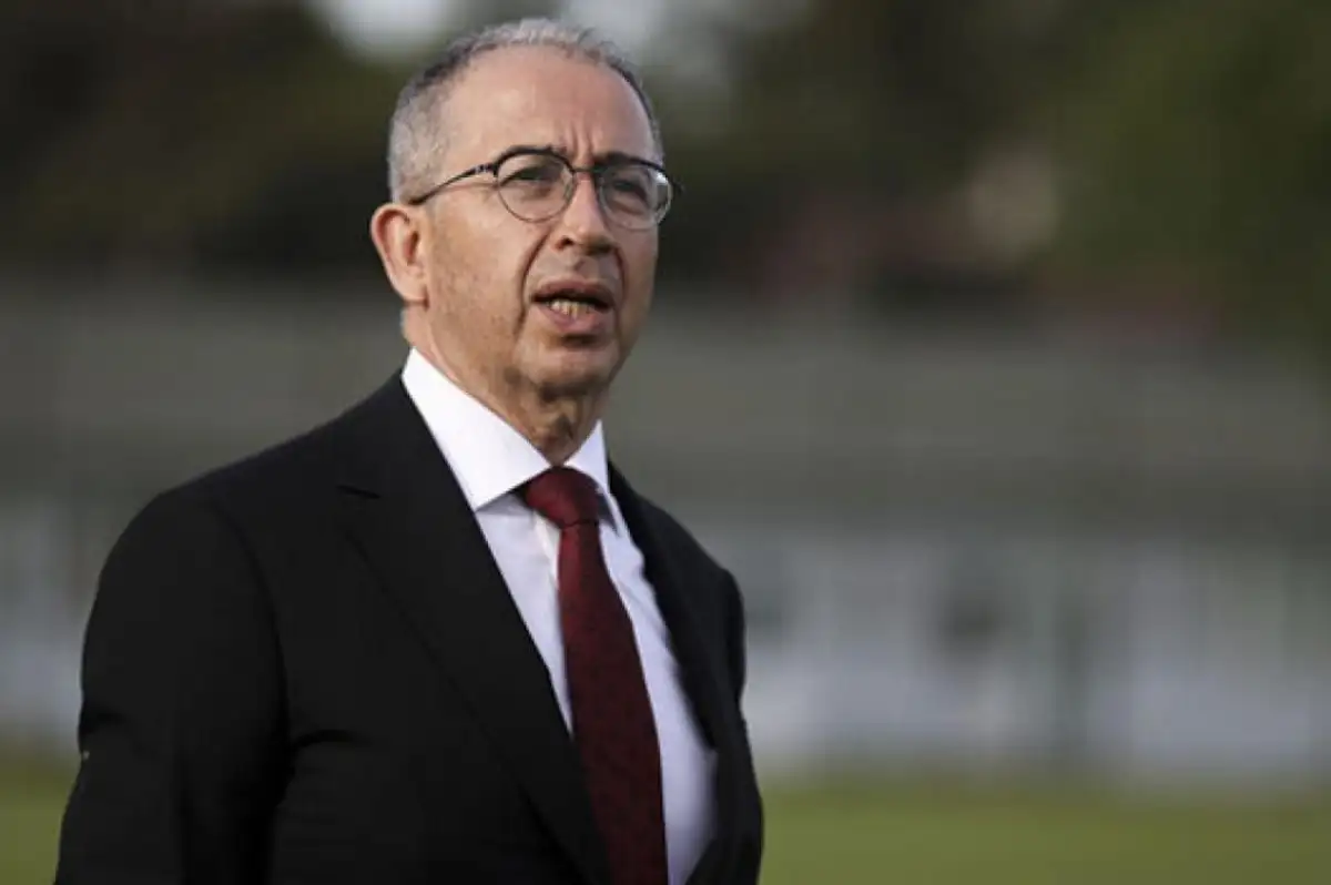 Metin Öztürk: "VAR'da Hata Yapan Hakemin Görevine Son Versinler!"