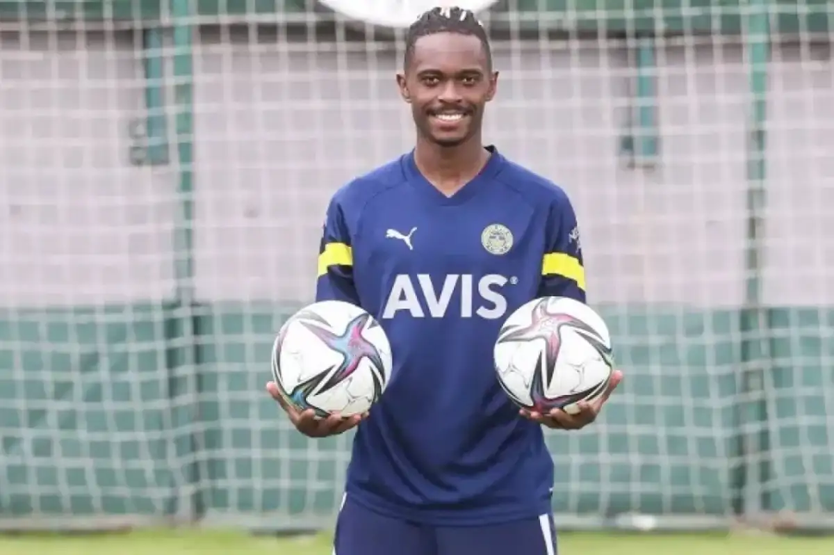 Acun Ilıcalı, Fenerbahçe'den Ayrılan Lincoln Henrique'yi Hull City'ye Aldı