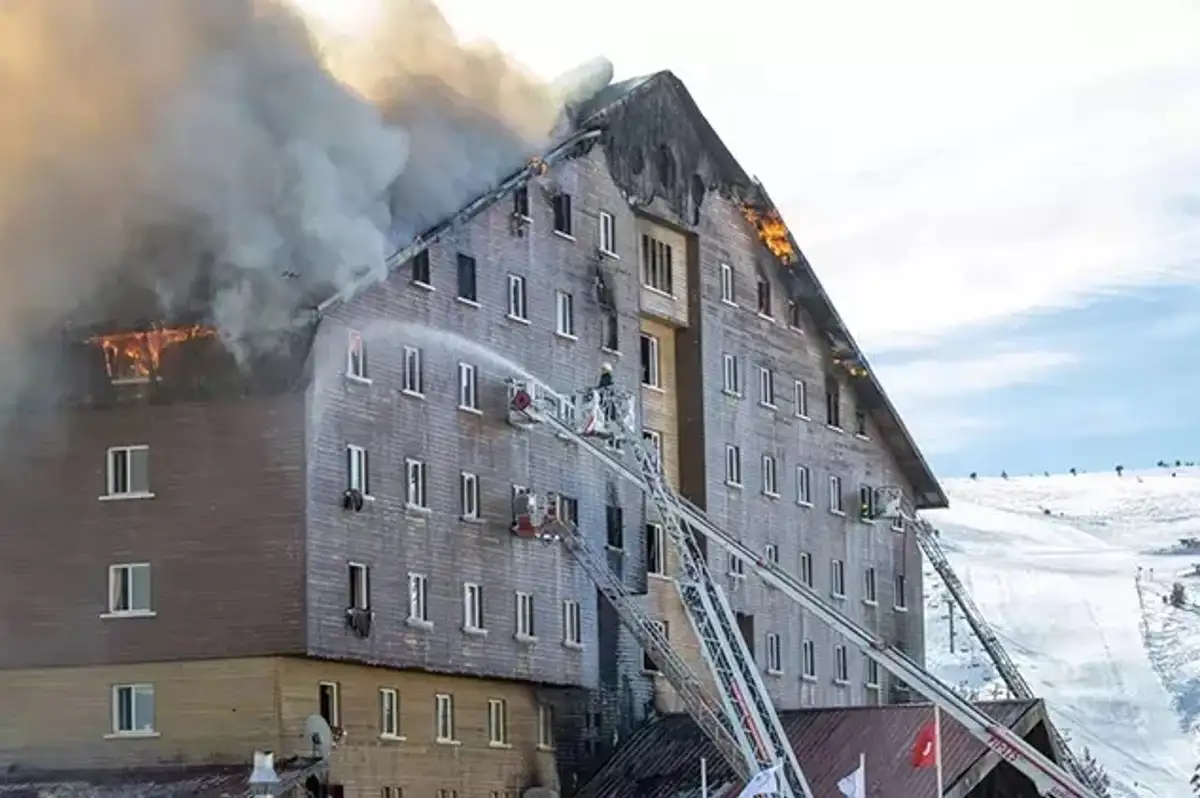 Bolu'daki Otel Yangınında Ölenlerin Sayısı 79 Oldu