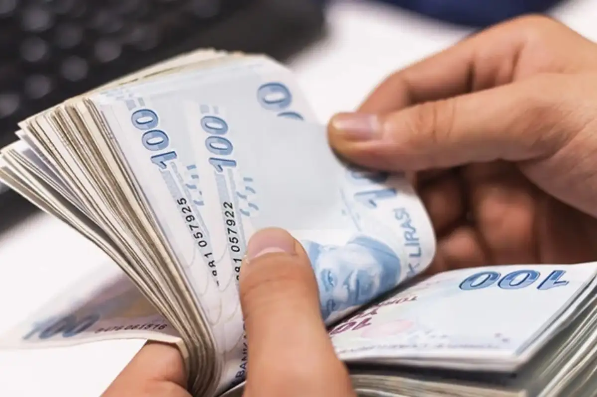 Halkbank'tan Nakit İhtiyacı Olana Müjde: 5.000 TL Ödeme Yapılacak