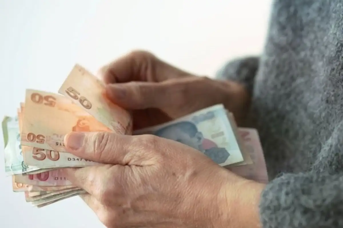 Emeklilerin 2025 Yılı Zam Farkları Bugün Ödenecek!