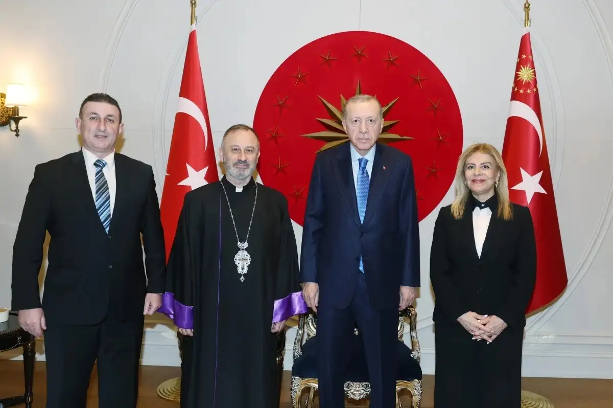 Cumhurbaşkanı Erdoğan, Ermeni Katolik Cemaati Ruhani Reisi Kazancıyan'ı Kabul Etti