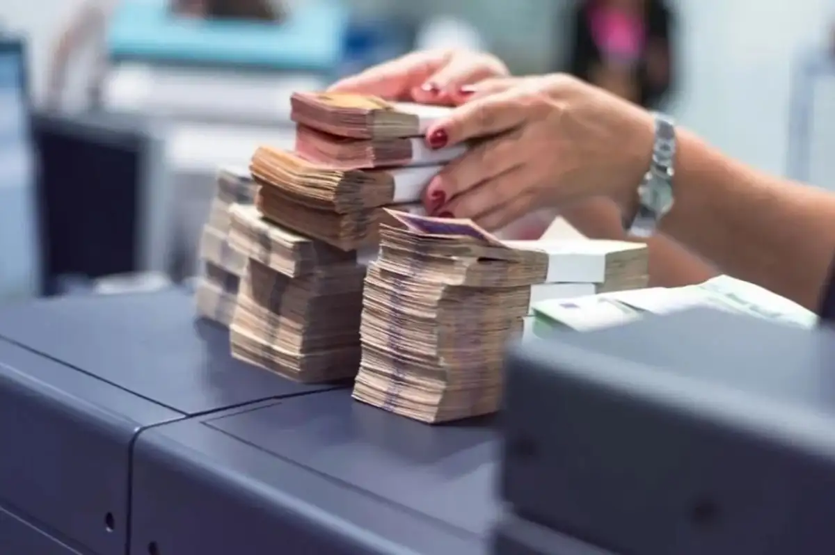 Nakit İhtiyacı Olanlar Dikkat: Sıfır Faizli Kredi Veren Bankalar Listesi Güncellendi!