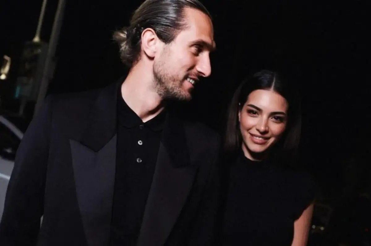 Karnı Burnunda Melisa Aslı Pamuk ve Yusuf Yazıcı'dan Yeni Kareler