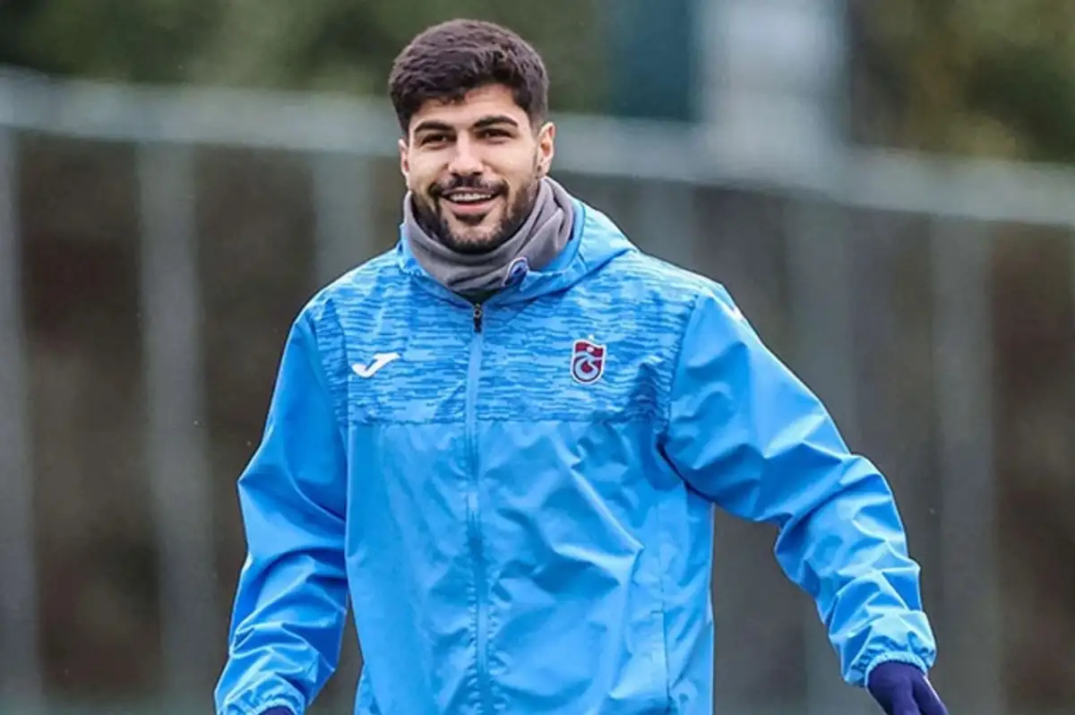 Eren Elmalı Ezeli Rakibe Gidiyor! Galatasaray ile Anlaşmaya Çok Yakındı