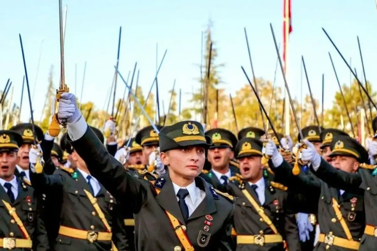 Kılıçlı Yemin Töreni Soruşturması Tamamlandı: Teğmenlere Silahlı Kuvvetlerden Ayırma Cezası Verildi