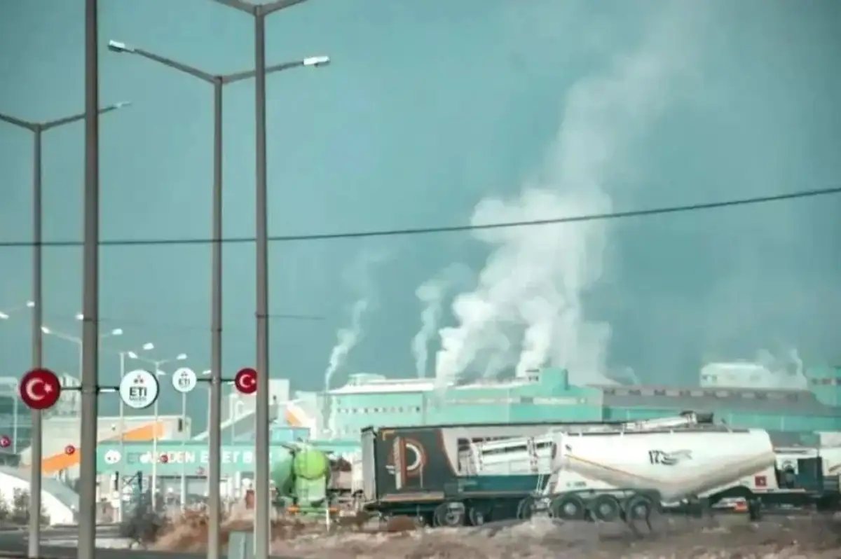 Ankara'da Sülfürik Asit Fabrikası'nda Patlama: 2 Yaralı!