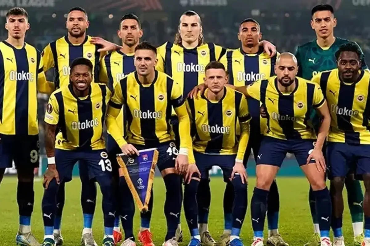 Fenerbahçe'de Sürpriz Ayrılık! La Liga Devinden Dev Teklif