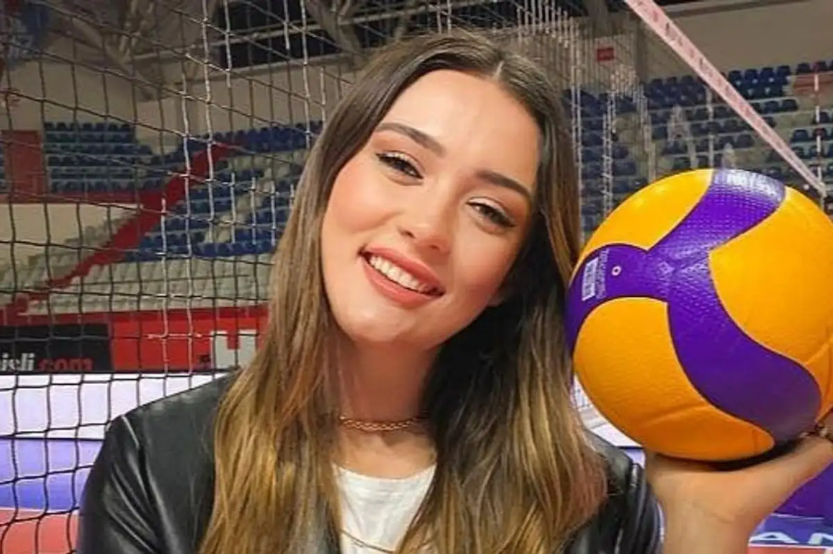 Zehra Güneş Makyajsız Haliyle Gündem Oldu