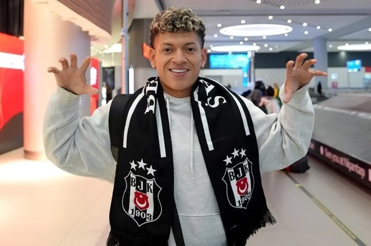 Beşiktaş'ın Yeni Transferi Elan Ricardo İstanbul'a Geldi