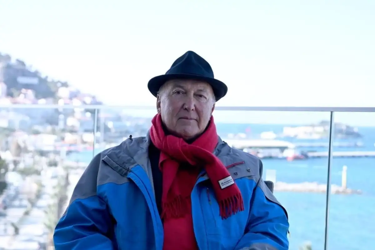 Ahmet Ercan'dan Ege Denizi'ndeki Depremlerle İlgili Açıklama: "Türkiye'ye Ulaşana Dek..."