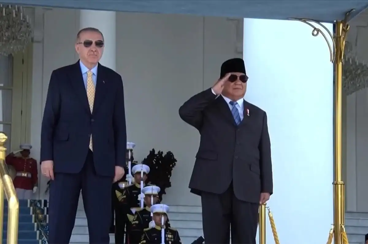 Cumhurbaşkanı Erdoğan Endonezya'da Resmi Törenle Karşılandı