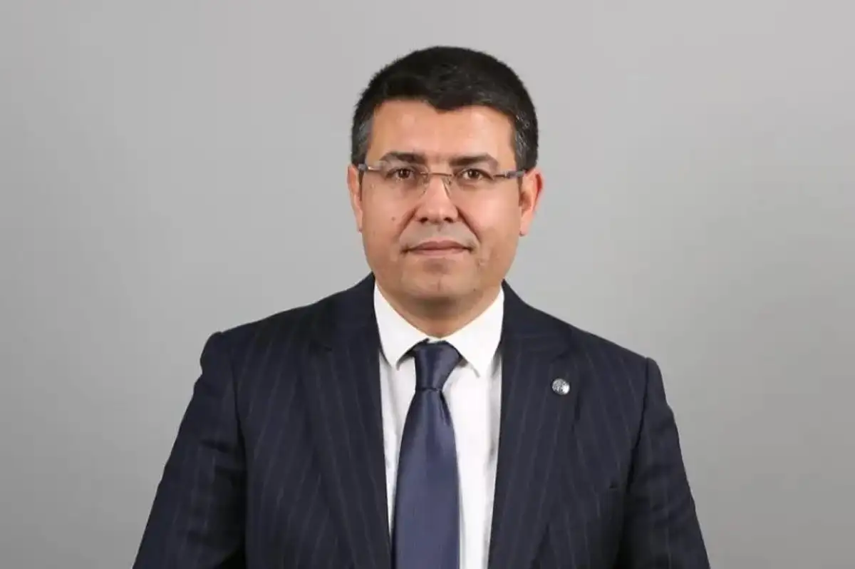 DEM Partili Tatvan Belediye Başkanı Mümin Erol Serbest Bırakıldı