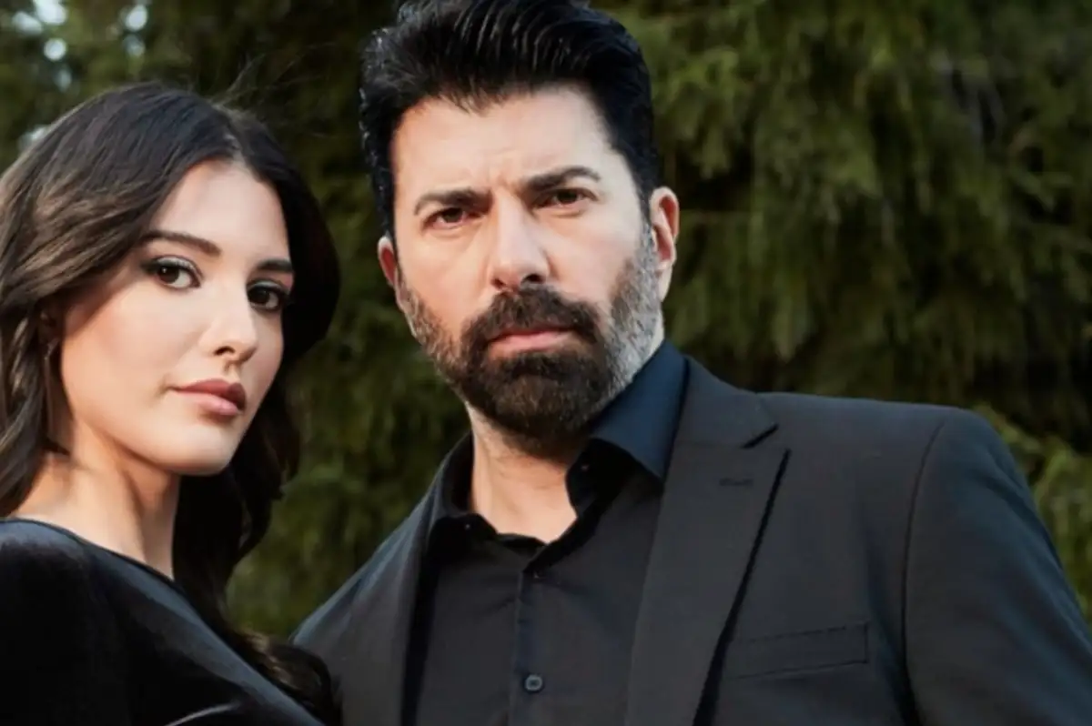 Cenk Torun'a 24 Yıllık Eşinden Zina Davası: Esaret Dizisindeki Partneri Mahassine Merabet İle Aşk Yaşadığı İddia Edildi