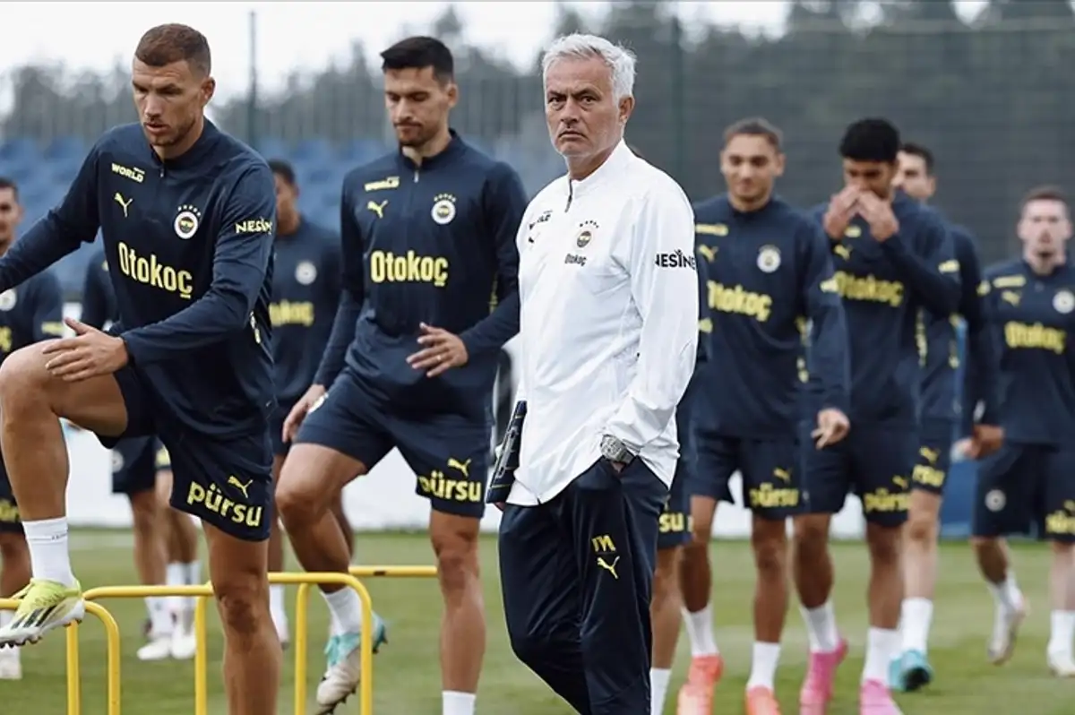 Fenerbahçe'de Anderlecht Maçı Mesaisi Başladı