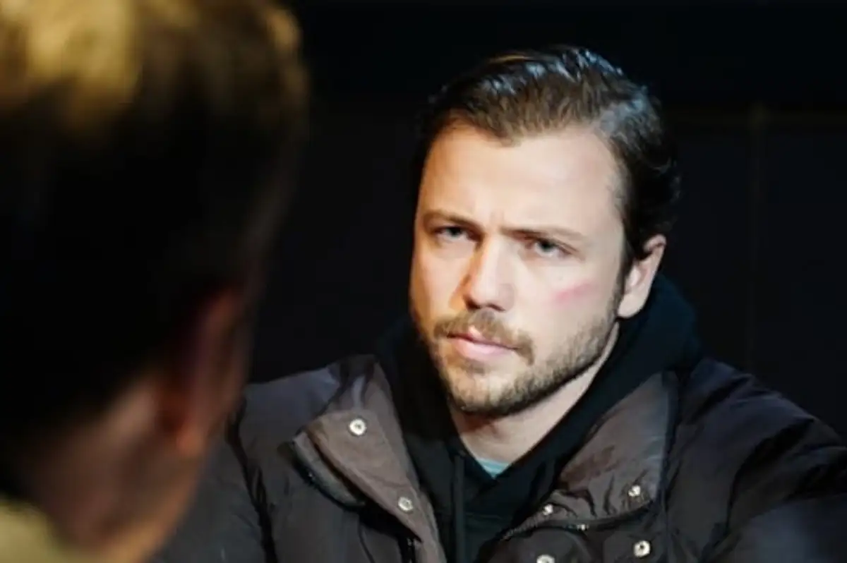 Tolga Sarıtaş Teşkilat Dizisinin Çekimlerine Giderken Kaza Geçirdi!