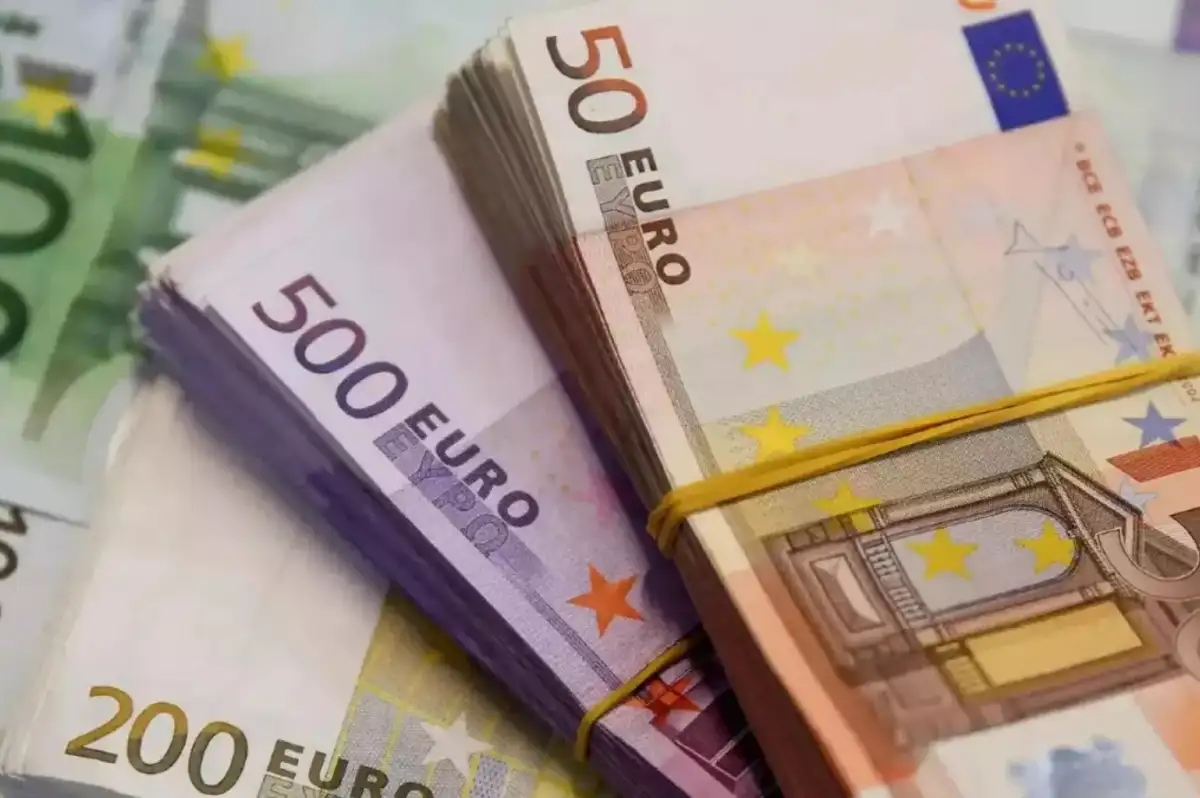 Almanya'da Muhafazakarların Seçim Zaferi Sonrası Euro Yükseliyor