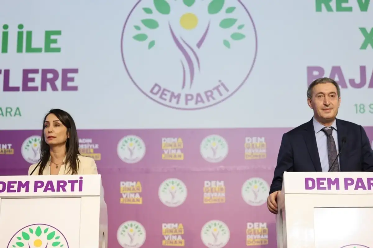 DEM Parti İmralı Heyeti Yarın Öcalan'la 3. Kez Görüşecek