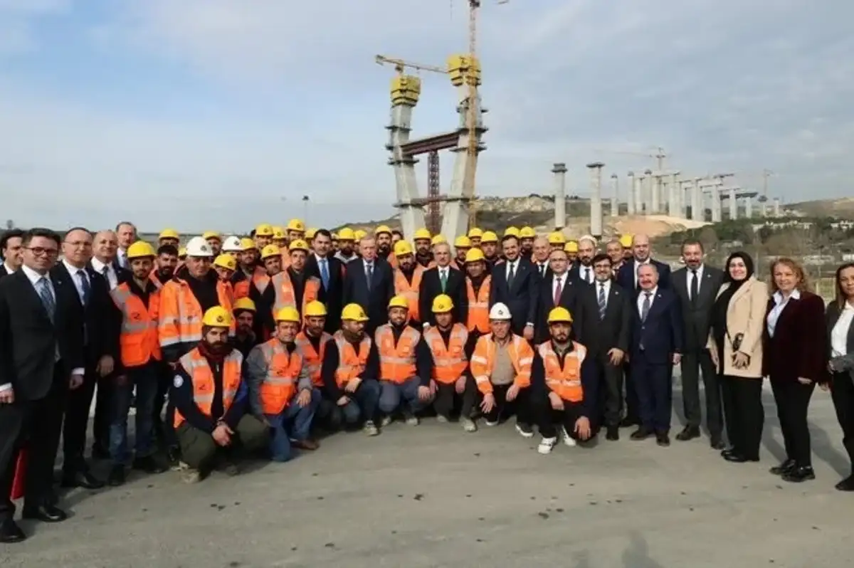 Cumhurbaşkanı Erdoğan'dan Başakşehir-Nakkaş Otoyolu Şantiyesine Ziyaret