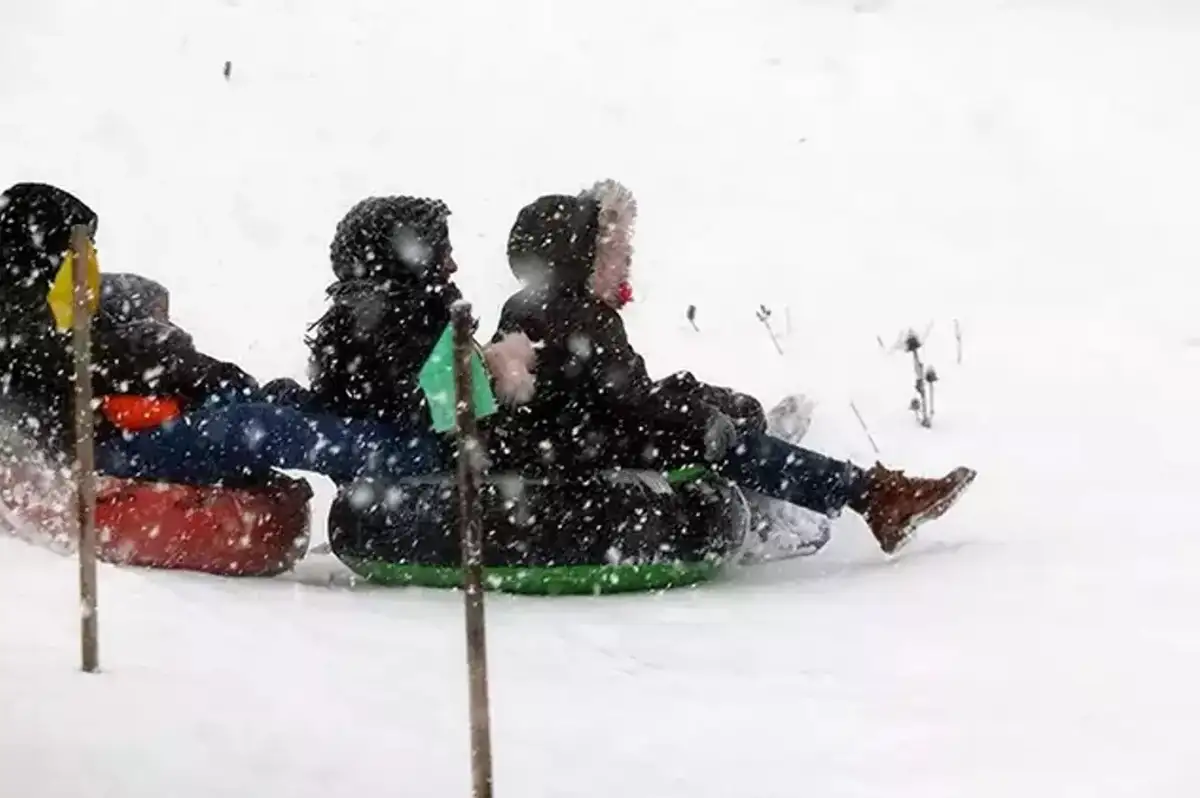 Eğitime Kar Engeli: O İllerde Okullar Tatil Edildi