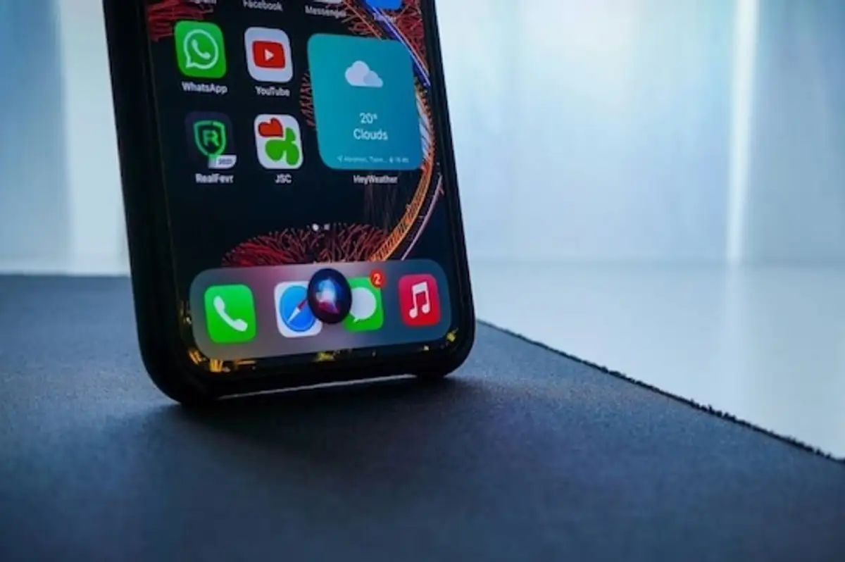 Apple Siri, Google Gemini ile Birleşiyor