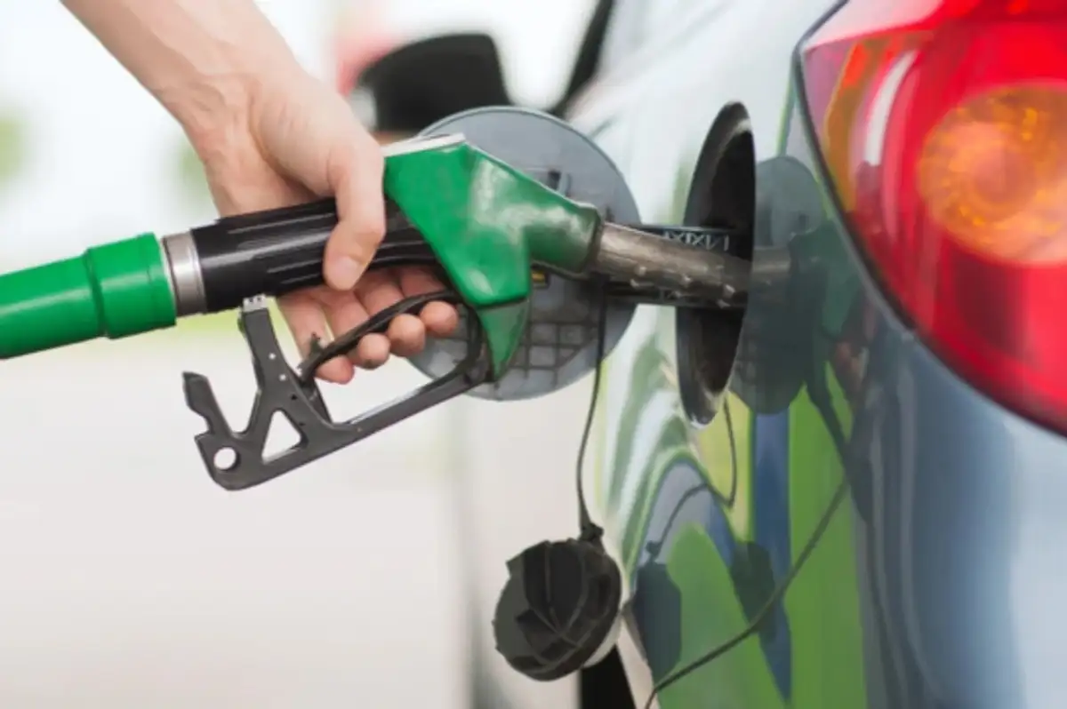 Benzine İndirim, Motorine Zam