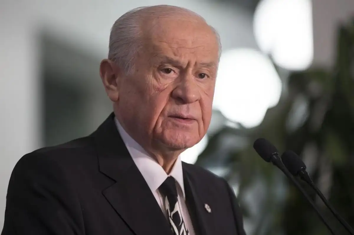 Devlet Bahçeli, Nisan Ayında MHP'nin "Siyaset Okulu" Açılışına Katılacak ve İlk Dersi Kendi Verecek