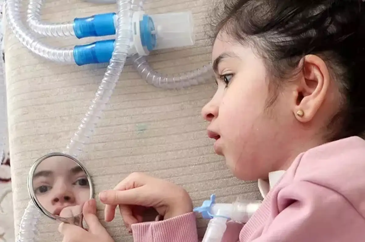 SMA Hastası Esranur Acar'ın Yardım Çığlığı: Ailesi Gece Aç Yatırmak Zorunda...
