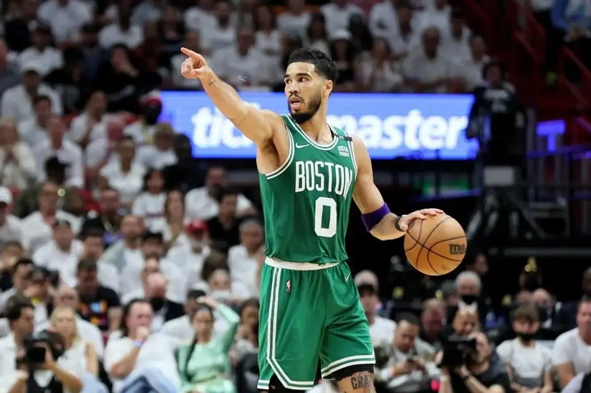 Boston Celtics Rekor Bedelle Satıldı