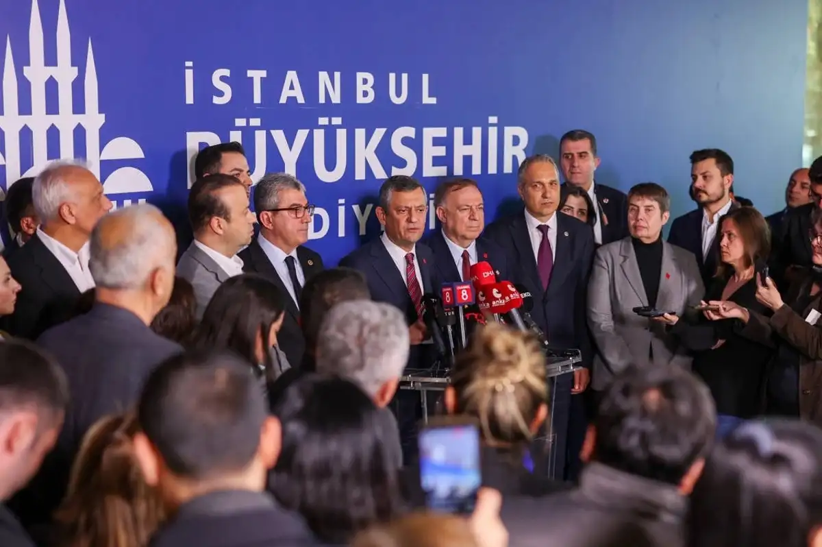 CHP 6 Nisan'da Olağanüstü Kurultay'a Gidiyor