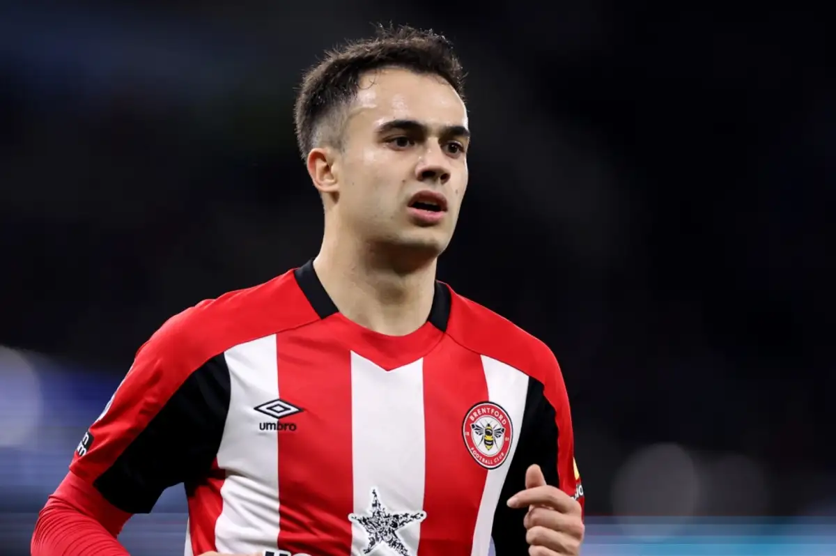 Galatasaray ve Beşiktaş'tan Sergio Reguilon Hamlesi!