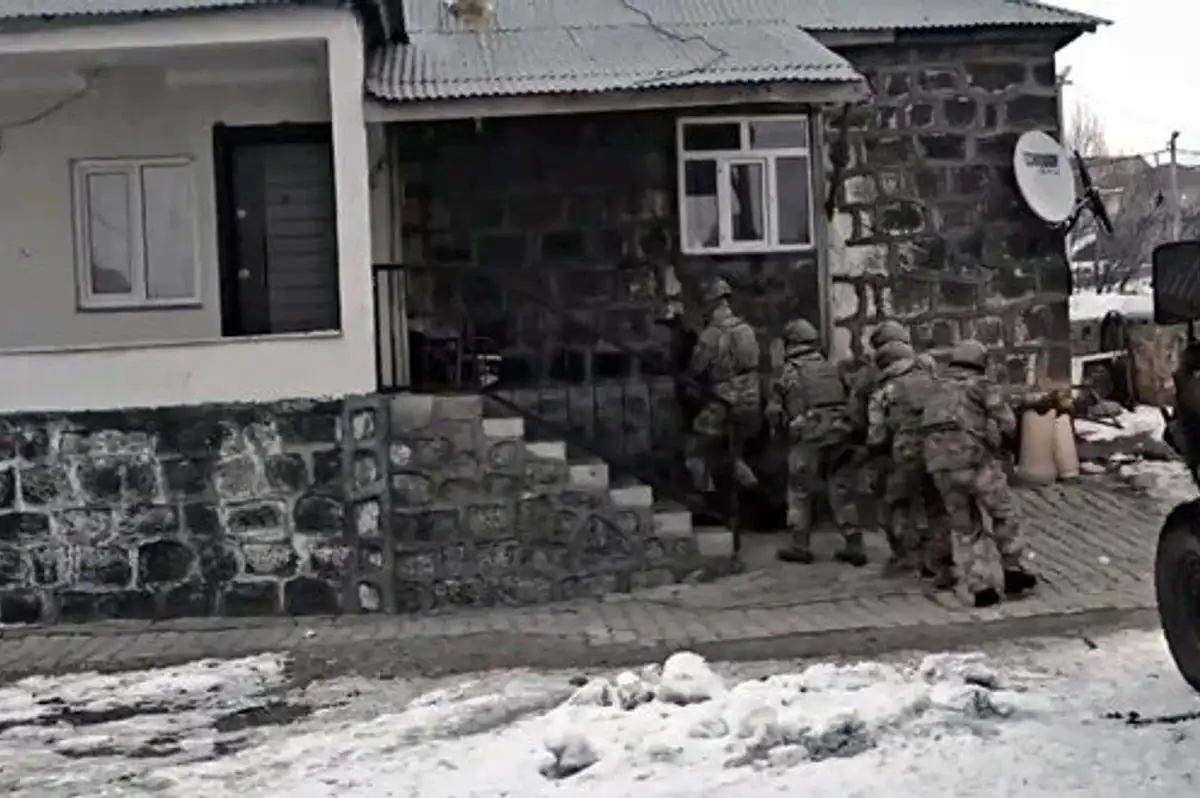27 İlde FETÖ Operasyonu: 48 Şüpheli Tutuklandı