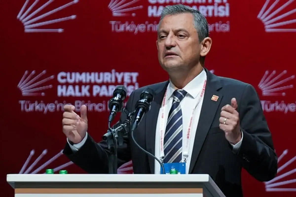 CHP 21. Olağanüstü Kurultayı "İrade Milletindir" Sloganıyla Toplandı