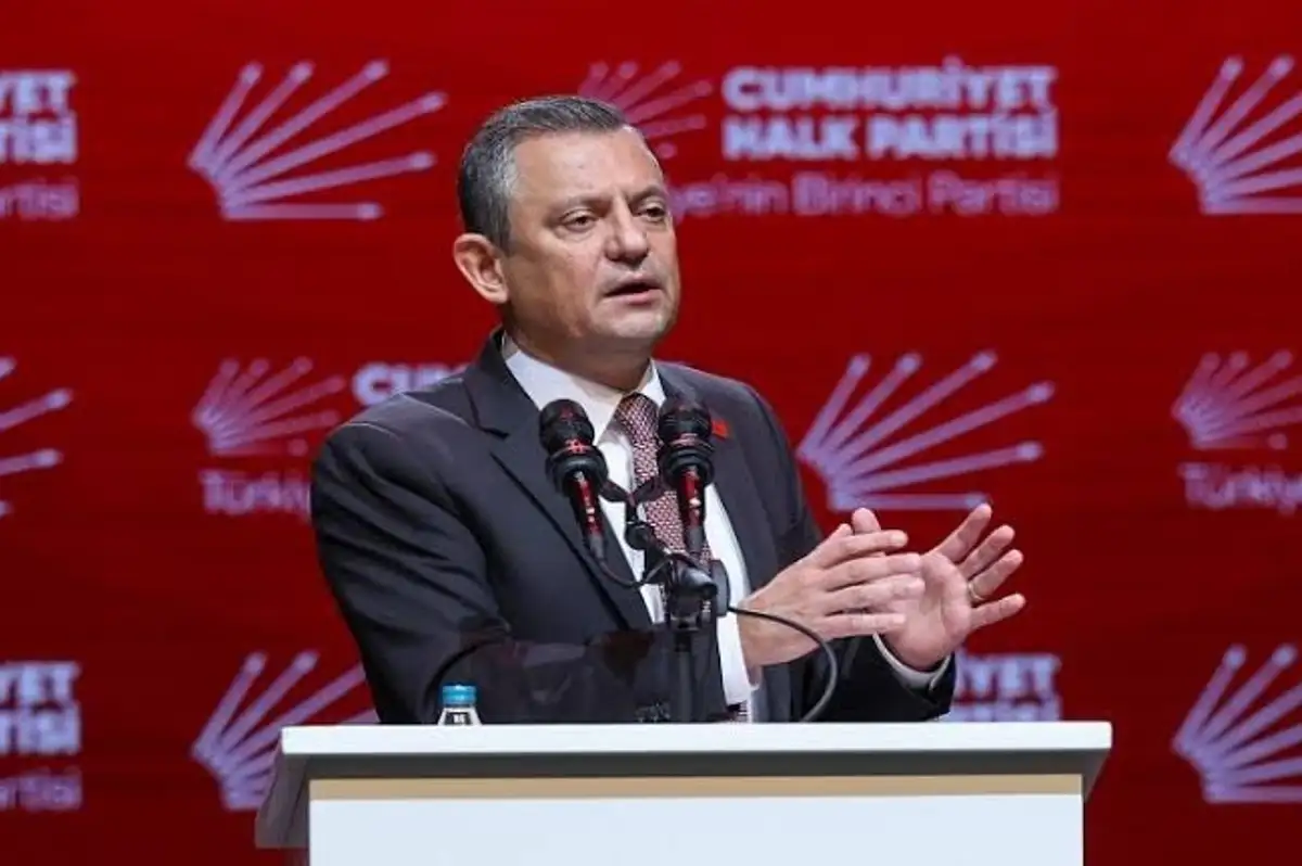 Özgür Özel Tek Aday Olarak Seçimlere Girdi