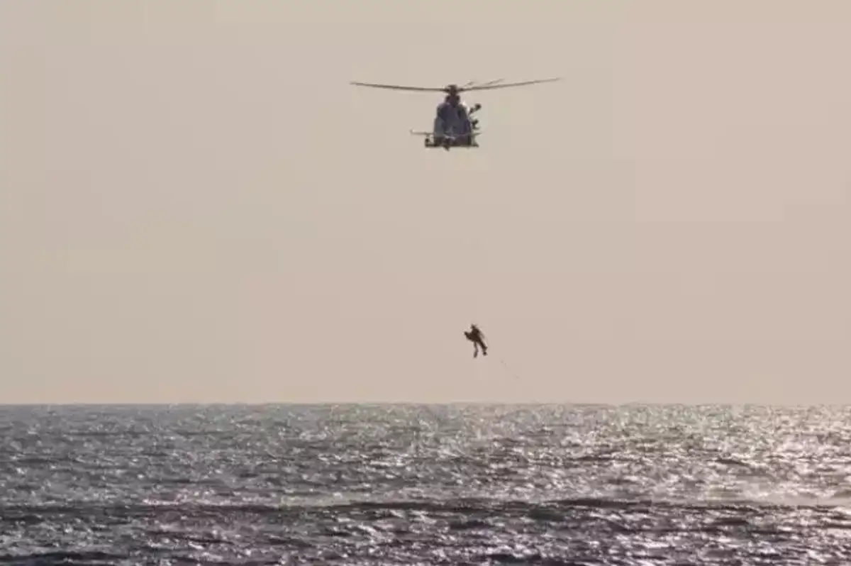 Japonya'da Ambulans Helikopter Denize Düştü: 3 Ölü
