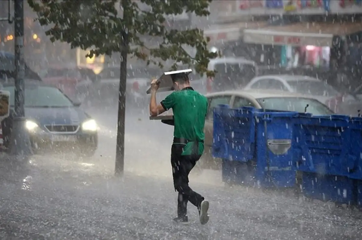 Meteorolojiden 10 Kente 'Sarı' Kodlu Uyarı: Sağanak Yağış ve Kar Yağışı Beklenen İller!