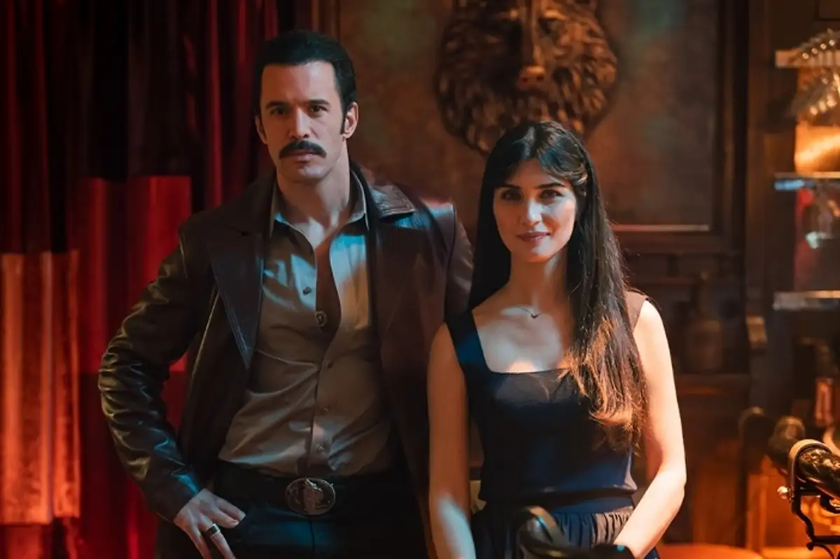 Tuba Büyüküstün ve Barış Arduç Başrolde: Dehşet Bey Filminden İlk Kareler!