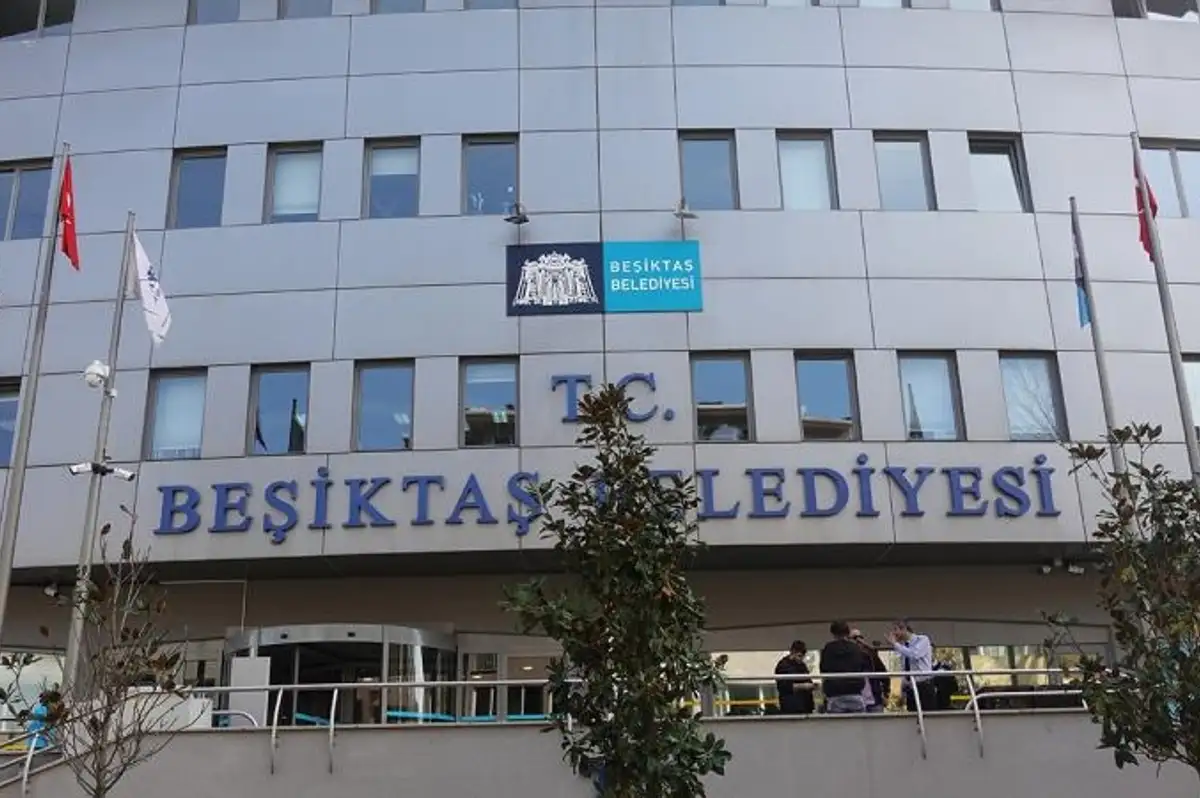 Beşiktaş Belediyesi'ne Yolsuzluk Operasyonu: 11 Gözaltı